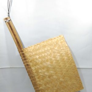 Kipas Sate Anyam Bambu Putih Besar